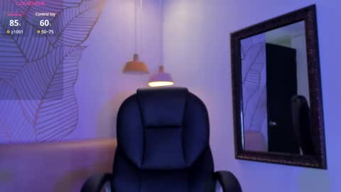 Zara Lim  online show from 02/24/25, 12:37