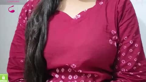 Snapshot of zararaina chatting on 02/19/26, 11:12 zararaina online show from 02/19/26, 11:12