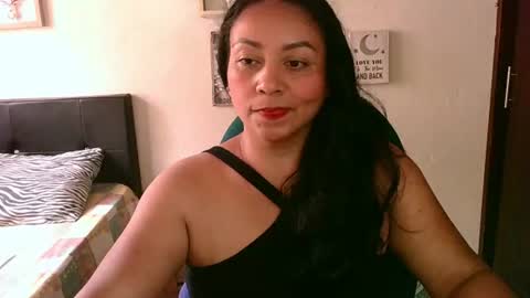 Snapshot of zaray_45bella chatting on 07/23/26, 07:12 zaray online show from 07/23/26, 07:12