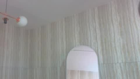 Snapshot of zarcasutra_t chatting on 02/10/26, 12:42 Isabella online show from 02/10/26, 12:42