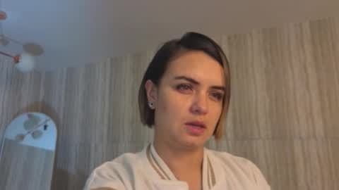 Snapshot of zarcasutra_t chatting on 02/16/26, 12:56 Isabella online show from 02/16/26, 12:56
