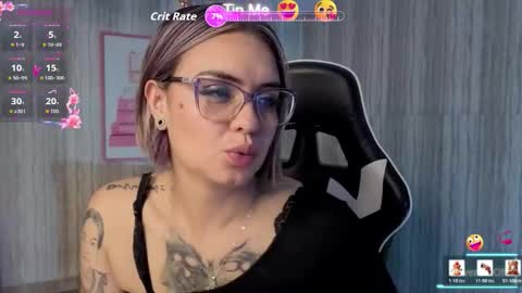 Snapshot of zarcasutra_t chatting on 03/05/26, 01:07 Isabella online show from 03/05/26, 01:07