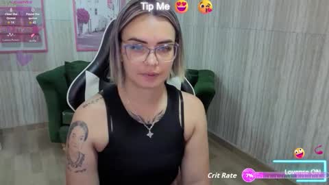 Snapshot of zarcasutra_t chatting on 03/25/26, 12:44 Isabella online show from 03/25/26, 12:44