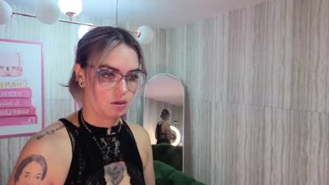 Snapshot of zarcasutra_t chatting on 04/09/26, 01:05 Isabella online show from 04/09/26, 01:05