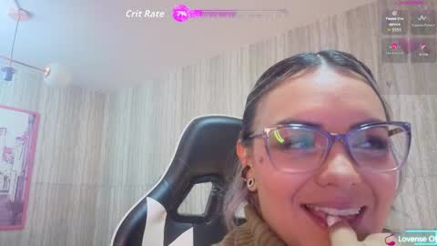 Snapshot of zarcasutra_t chatting on 04/13/26, 12:43 Isabella online show from 04/13/26, 12:43