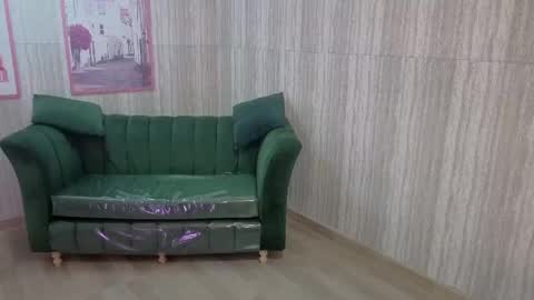 Snapshot of zarcasutra_t chatting on 06/02/26, 12:51 Isabella online show from 06/02/26, 12:51