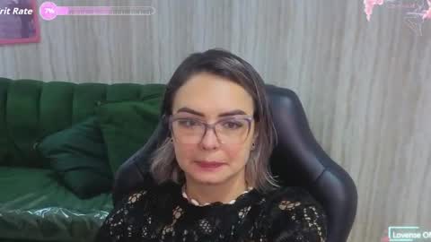 Snapshot of zarcasutra_t chatting on 06/08/26, 12:49 Isabella online show from 06/08/26, 12:49