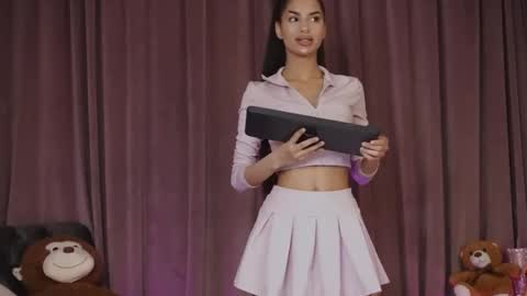 Snapshot of zariaavera chatting on 04/19/26, 08:11 zariaavera online show from 04/19/26, 08:11