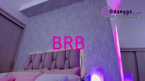 Zariana online show from 02/08/25, 01:11