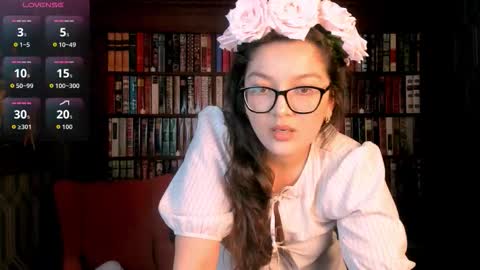 Zarifa online show from 10/31/25, 10:33