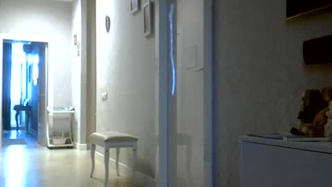 Zarina Swift online show from 06/20/26, 09:34