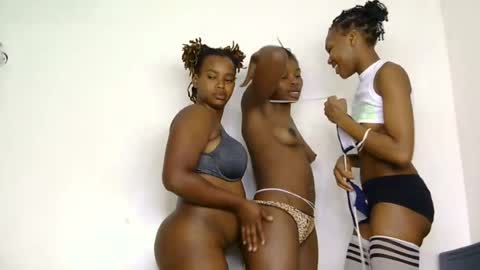 Zariyah online show from 07/25/26, 05:16