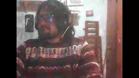 Snapshot of zatiro992 chatting on 02/15/26, 03:58 Zatth online show from 02/15/26, 03:58