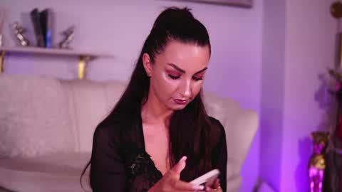 Mira online show from 06/09/26, 03:07