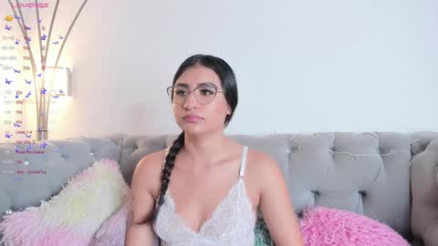  Zayda  online show from 12/12/24, 07:15