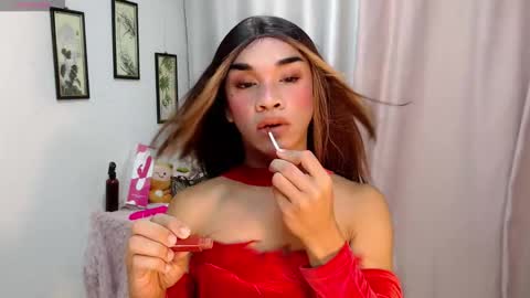 Snapshot of zaynelustts chatting on 12/02/25, 09:58 zaynelustts online show from 12/02/25, 09:58