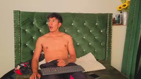 zaynmoretti online show from 06/29/26, 04:51