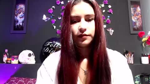 Snapshot of zayra_velisse01 chatting on 10/20/25, 05:46 zaira velisse01 online show from 10/20/25, 05:46