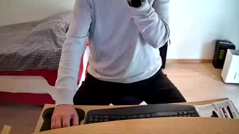 zebulon2023 online show from 09/26/25, 10:41