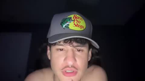 Snapshot of zekethefreak11853784 chatting on 09/15/25, 09:09 zekethefreak11853784 online show from 09/15/25, 09:09