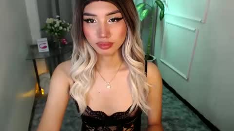 zelainalovetocum online show from 02/22/25, 04:40