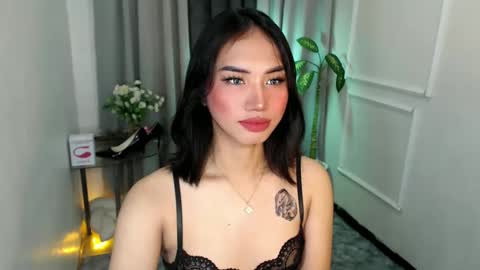 zelainalovetocum online show from 02/28/25, 11:25