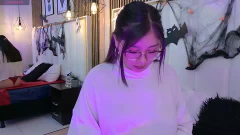 Zelene   online show from 10/27/25, 11:14