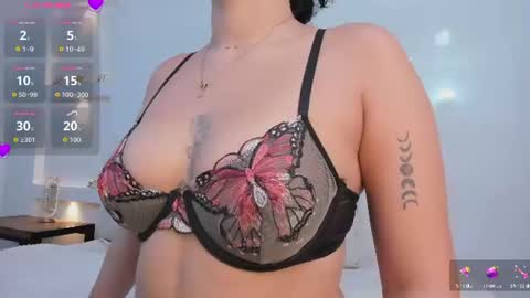 Zenda Evans online show from 07/22/26, 04:04