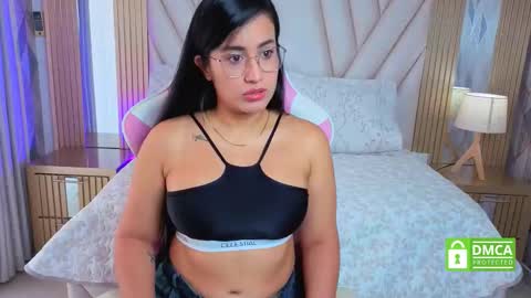 Zendaya  online show from 11/08/25, 11:54