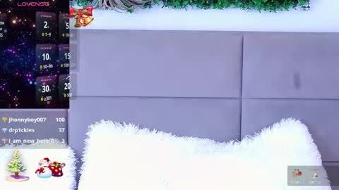 Zendaya online show from 12/25/24, 07:03