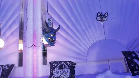    online show from 12/02/24, 12:51