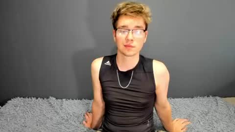 Ethan online show from 06/22/26, 02:13