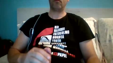 Snapshot of zeus00811 chatting on 11/05/25, 06:13 zeus online show from 11/05/25, 06:13