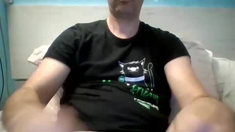 Snapshot of zeus00811 chatting on 12/01/25, 06:29 zeus online show from 12/01/25, 06:29