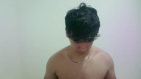Snapshot of zeus_183 chatting on 03/20/26, 07:02 zeus_183 online show from 03/20/26, 07:02