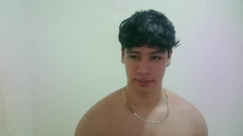 Snapshot of zeus_183 chatting on 05/05/26, 03:36 zeus_183 online show from 05/05/26, 03:36