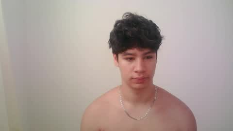 Snapshot of zeus_183 chatting on 05/28/26, 01:52 zeus_183 online show from 05/28/26, 01:52