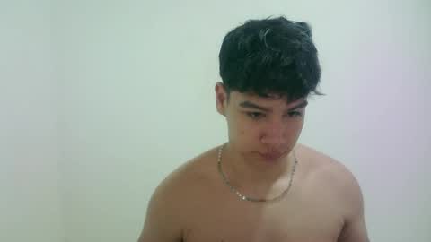 Snapshot of zeus_183 chatting on 06/06/26, 05:23 zeus_183 online show from 06/06/26, 05:23
