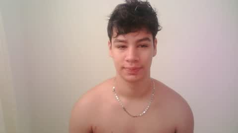 Snapshot of zeus_183 chatting on 06/15/26, 01:02 zeus_183 online show from 06/15/26, 01:02