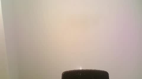 Snapshot of zeus_183 chatting on 07/10/26, 08:11 zeus_183 online show from 07/10/26, 08:11