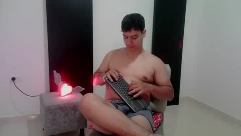 Snapshot of zeus_183 chatting on 08/02/26, 10:35 zeus_183 online show from 08/02/26, 10:35