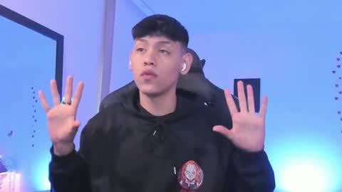 zeus_blaze online show from 10/02/25, 12:34