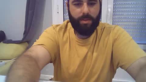 Zeus online show from 10/17/25, 05:37