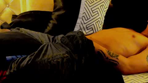 Snapshot of zeusjeff chatting on 01/18/25, 03:16 zeus online show from 01/18/25, 03:16