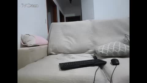 Snapshot of zezuinho chatting on 02/14/26, 02:52 zezuinho online show from 02/14/26, 02:52