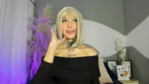 Snapshot of zhally_dee chatting on 04/28/26, 12:21 zhally_dee online show from 04/28/26, 12:21