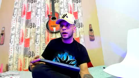 ZHAMIRA  ANDRES online show from 12/08/24, 03:53