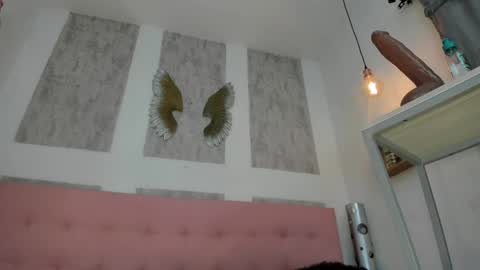 Snapshot of zhamira_21 chatting on 04/09/26, 11:54 ZHAMIRA ANDRES online show from 04/09/26, 11:54
