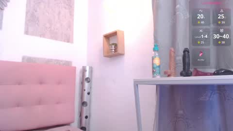 Snapshot of zhamira_21 chatting on 05/11/26, 08:17 ZHAMIRA ANDRES online show from 05/11/26, 08:17