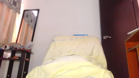 Snapshot of zhanaya_jhaen chatting on 02/09/26, 06:23 zhannaya online show from 02/09/26, 06:23